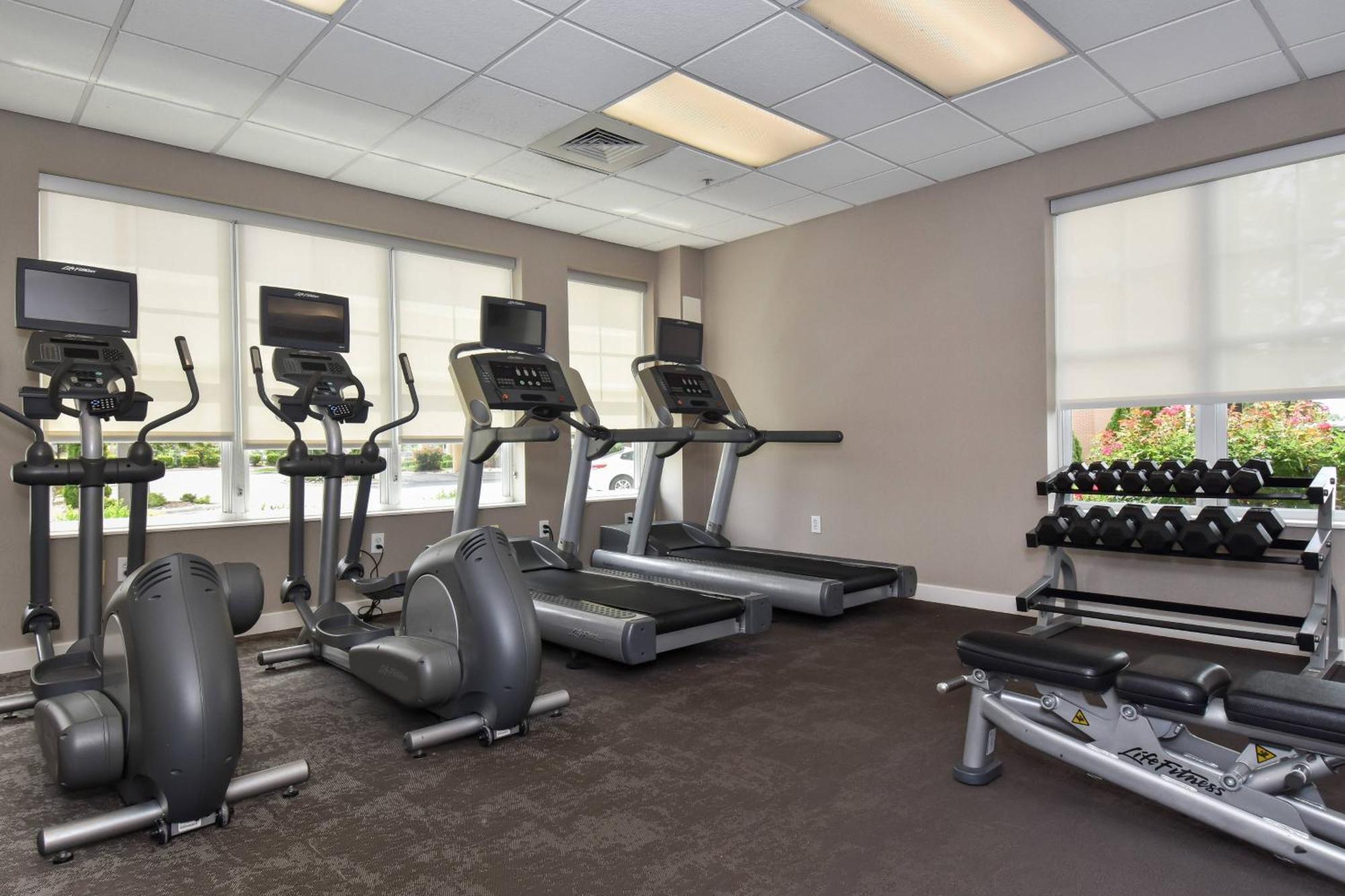 Residence Inn Charlotte Конкорд Экстерьер фото