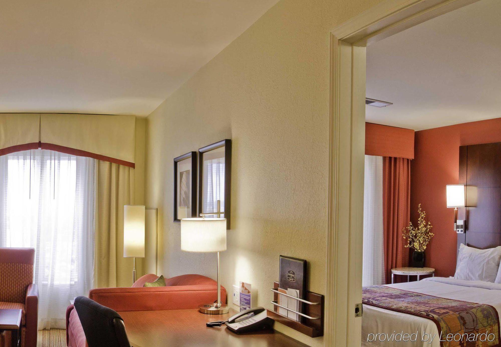 Residence Inn Charlotte Конкорд Экстерьер фото