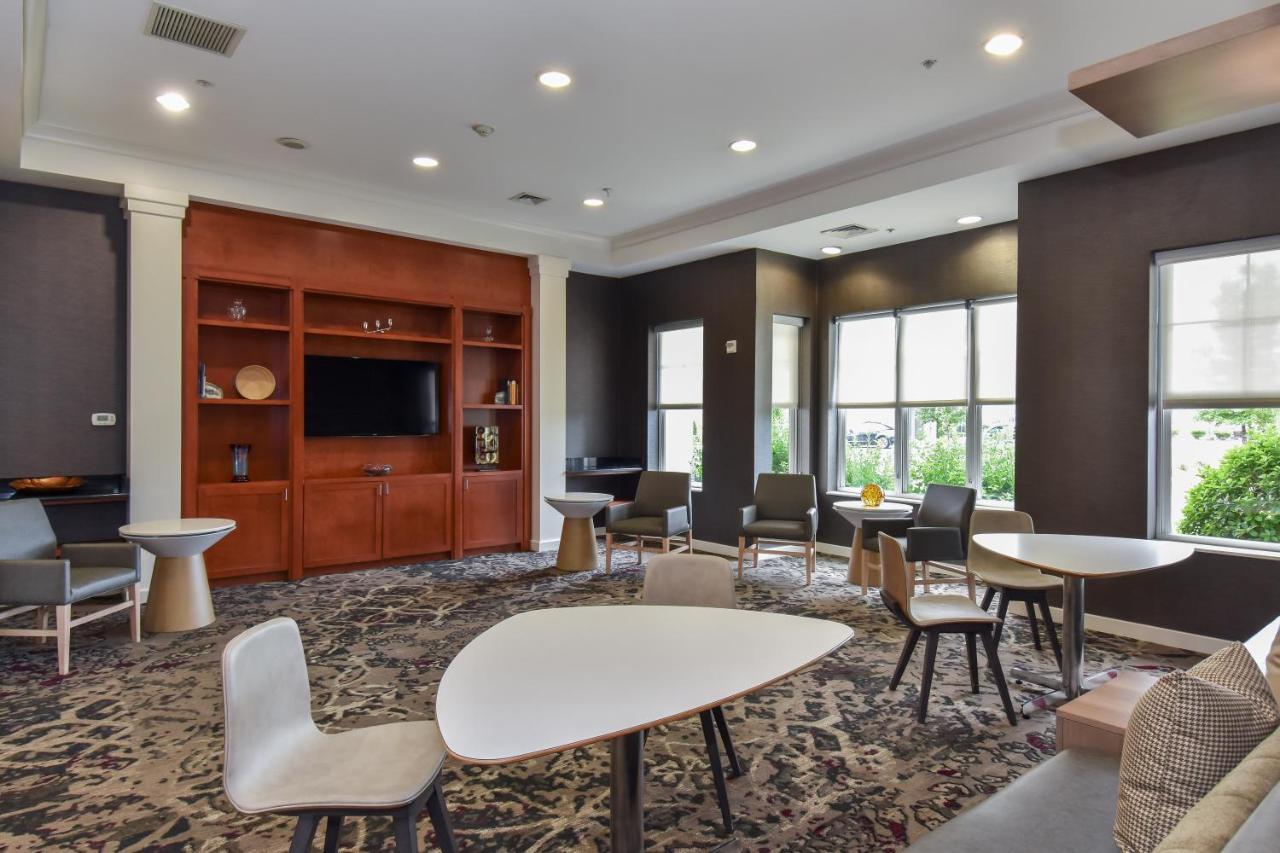 Residence Inn Charlotte Конкорд Экстерьер фото
